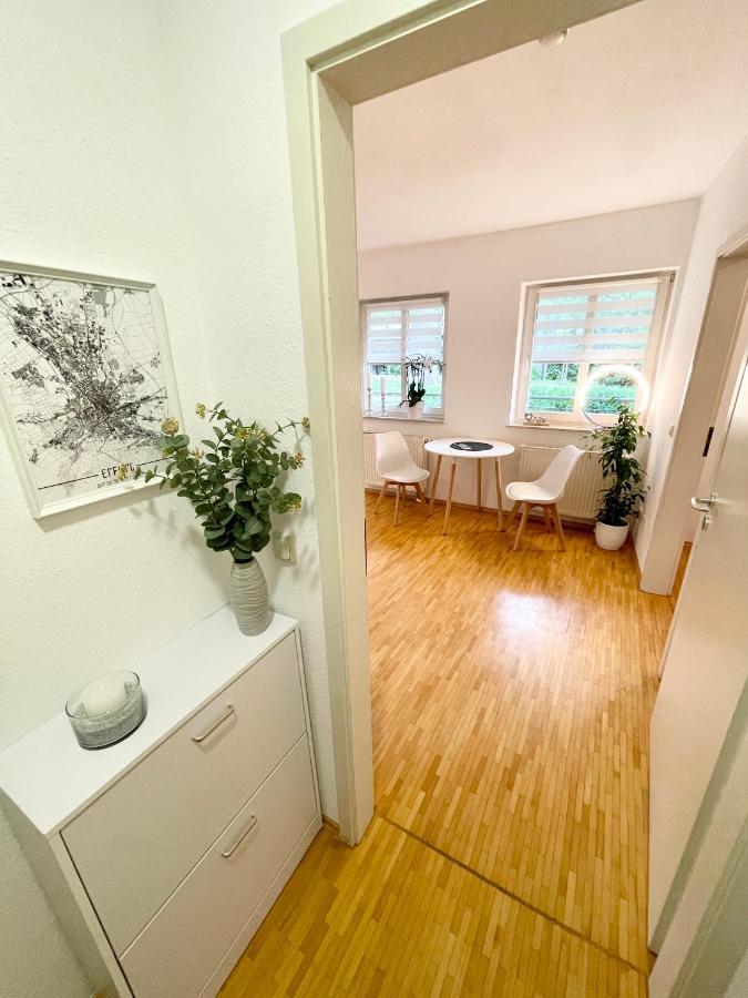 Ferienwohnung Blickfang: Modern Apartment in Erfurt's Old Town with Balcony Exterior photo